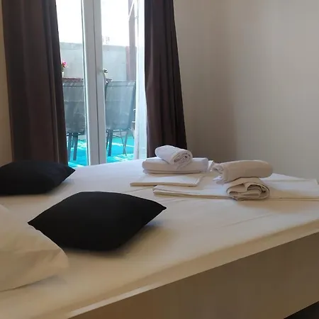 Skavo * Baska Voda